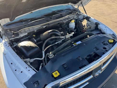 Used 2017 RAM 1500 ST w/ SXT Appearance Group image 24