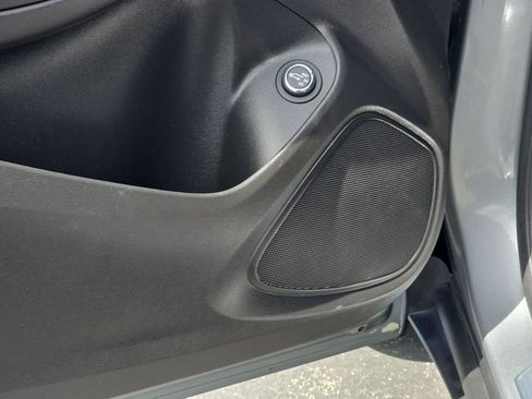 Used 2023 Buick Encore GX Select FWD image 22