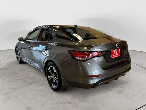 Used 2023 Nissan Sentra SV FWD image 3
