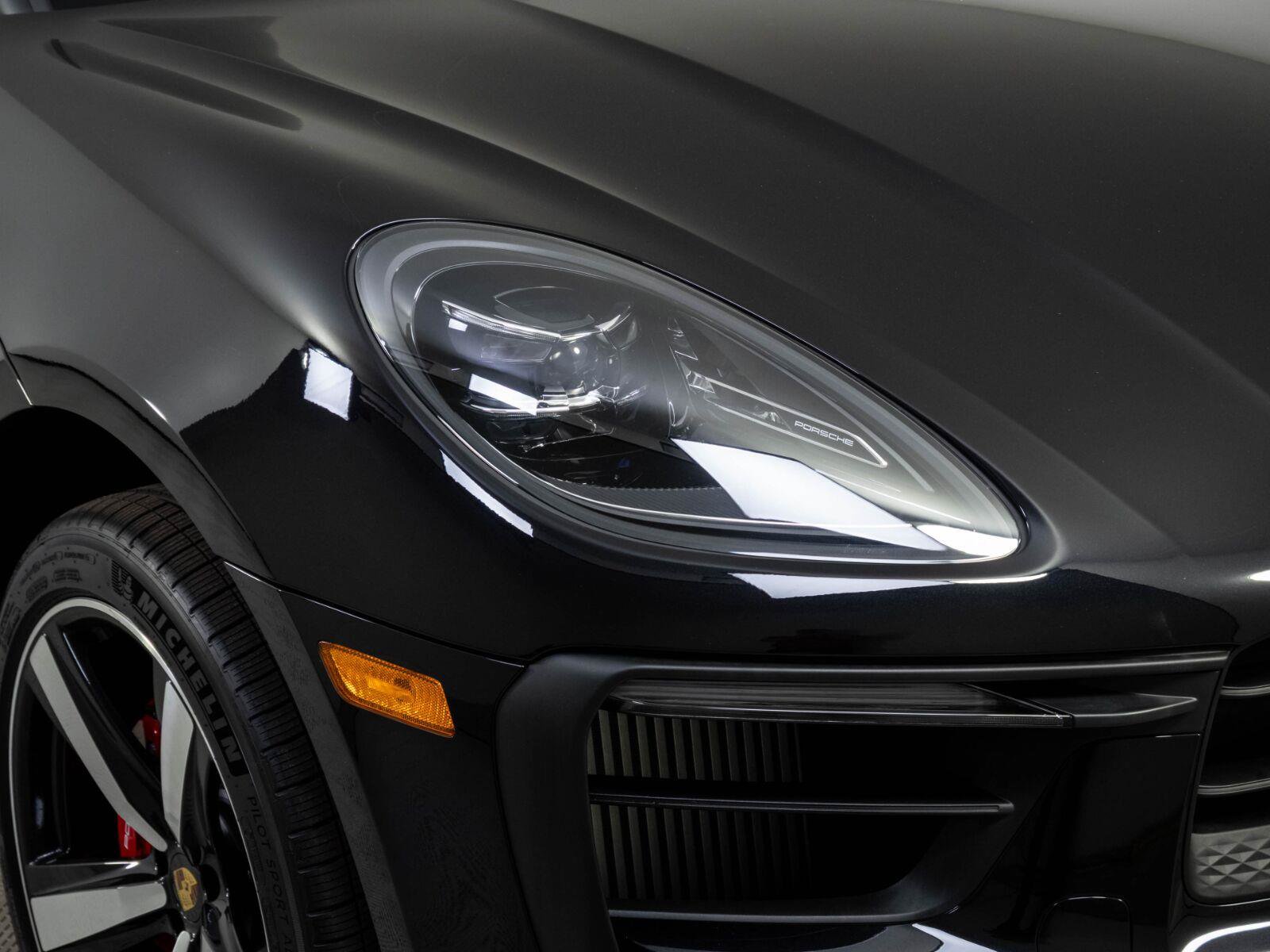 New 2026 Porsche Macan S AWD/4WD image 37