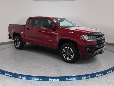 Used 2022 Chevrolet Colorado Z71 AWD/4WD image 4
