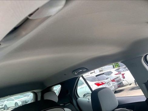 Used 2018 Chevrolet Equinox LS FWD image 25