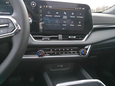 New 2026 Chevrolet Equinox LT w/ Convenience Package II AWD/4WD image 26
