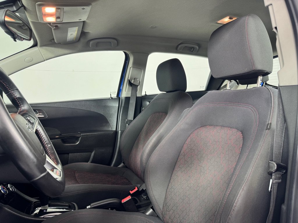 Used 2019 Chevrolet Sonic LT w/ Convenience Package FWD image 12