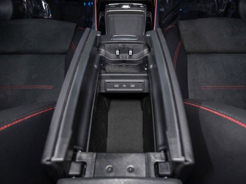 Certified 2026 Mercedes-Benz GLB 35 AMG 4MATIC image 25