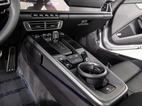 Certified 2024 Porsche 911 Carrera image 40