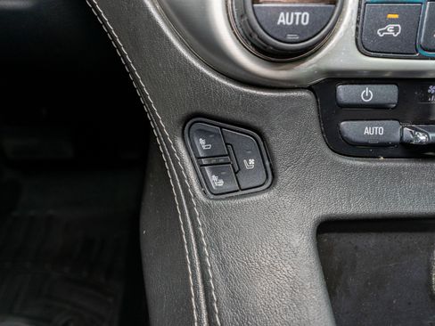 Used 2018 GMC Yukon SLT w/ Open Road Package image 24