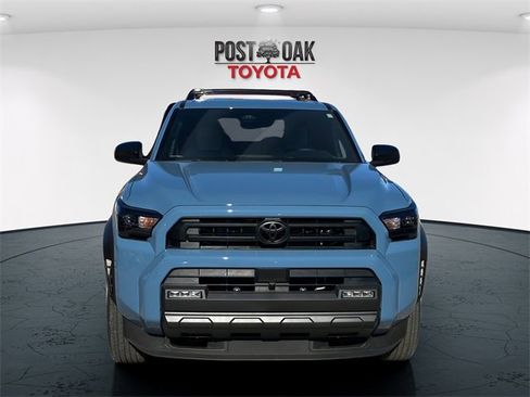 New 2026 Toyota 4Runner SR5 image 2