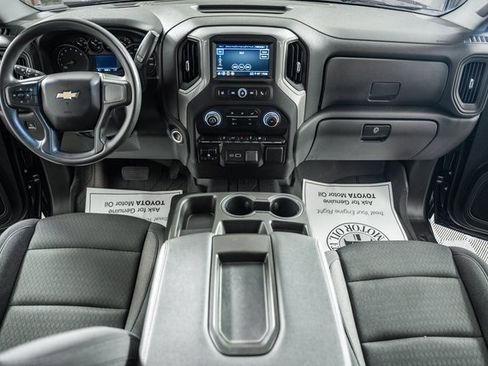 Used 2024 Chevrolet Silverado 2500 Custom w/ Custom Convenience Package image 25