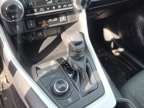 Used 2023 Toyota RAV4 XLE image 26