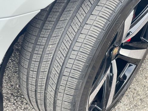 Used 2023 Porsche Macan S image 27