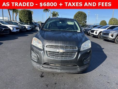 Used 2016 Chevrolet Trax LS image 2
