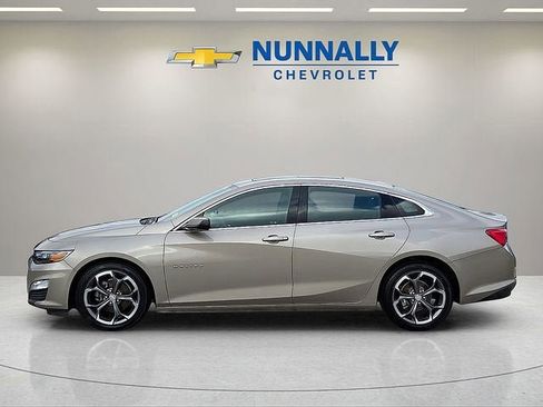 Certified 2024 Chevrolet Malibu LT image 2