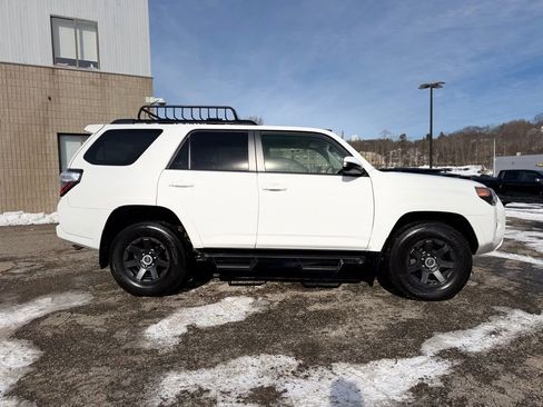 Used 2022 Toyota 4Runner Trail Special Edition image 7