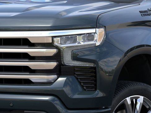 New 2026 Chevrolet Silverado 1500 High Country AWD/4WD image 10
