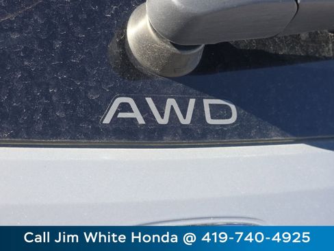 Used 2025 Honda HR-V Sport image 12