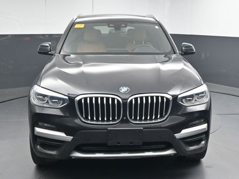 Used 2021 BMW X3 xDrive30i w/ Executive Package image 2