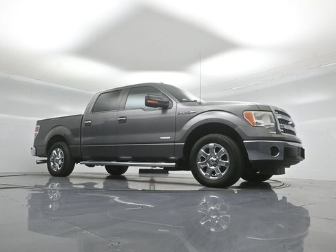 Used 2013 Ford F150 XLT w/ Luxury Equipment Group RWD image 3