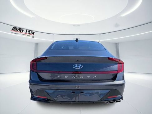 Used 2020 Hyundai Sonata SEL w/ Convenience Package FWD image 4