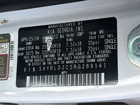 Used 2024 Kia Sorento S image 30