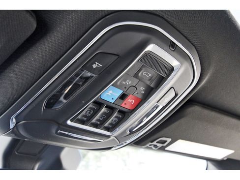 Used 2023 Jeep Grand Cherokee L Limited image 25