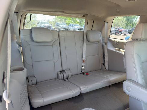 Used 2015 GMC Yukon Denali w/ Open Road Package AWD/4WD image 23