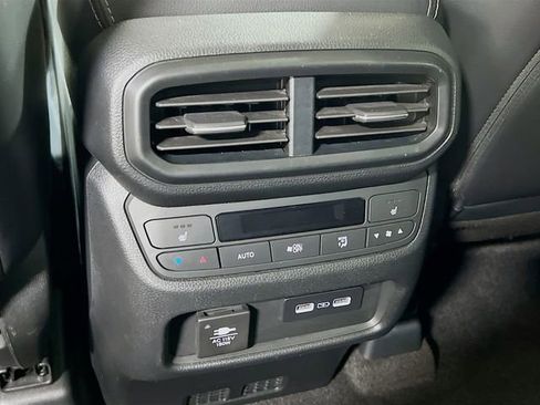 Used 2023 Honda Pilot Elite image 28