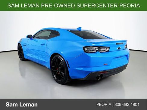 Used 2023 Chevrolet Camaro LT w/ Design Package 1 RWD image 5