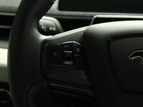 Used 2023 Ford Mustang Mach-E Premium image 22