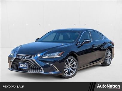 Used 2019 Lexus ES 350 w/ Luxury Package