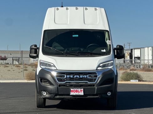 New 2026 RAM ProMaster 3500 w/ Quick Order Package 22G SLT image 8