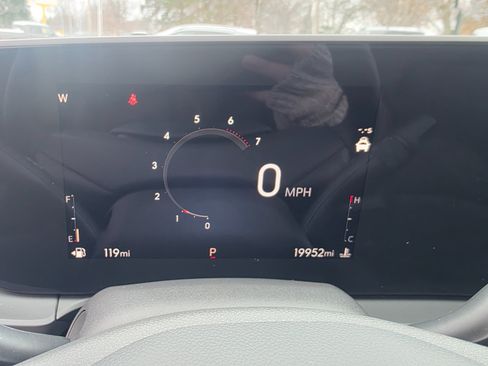 Used 2024 Buick Envista Sport Touring w/ Convenience I Package image 7