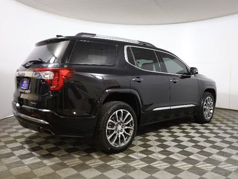 Used 2023 GMC Acadia Denali w/ Denali Ultimate Package image 5