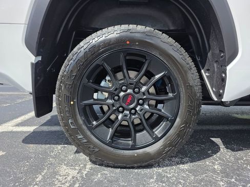 New 2026 Toyota Tundra Limited AWD/4WD image 19