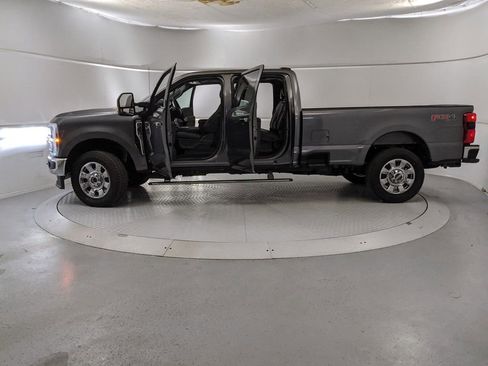 New 2025 Ford F350 Lariat w/ Lariat Ultimate Package image 11