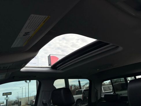 Used 2018 Chevrolet Silverado 1500 LTZ Z71 w/ LPO, Black Pack image 21