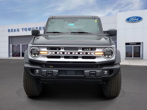 New 2025 Ford Bronco Big Bend w/ Black Diamond Package image 2