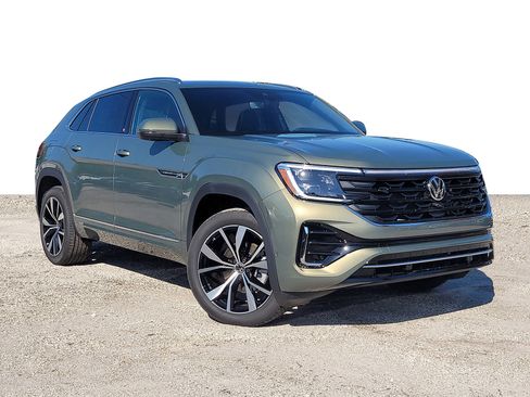 New 2026 Volkswagen Atlas Cross Sport SEL Premium R-Line AWD/4WD image 2