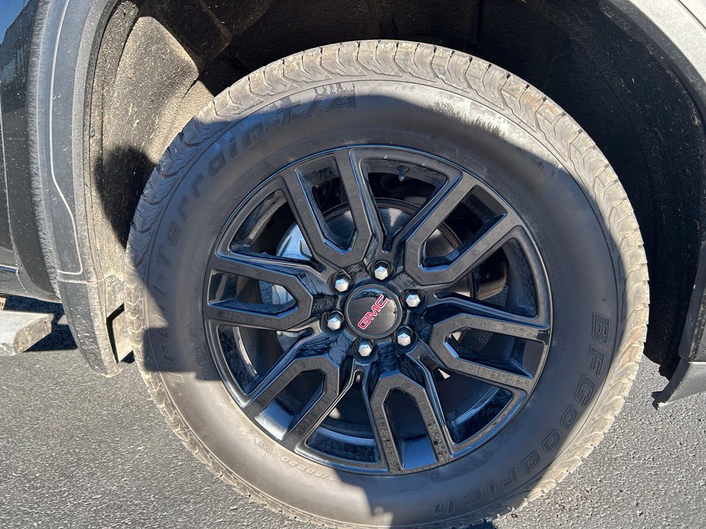 Used 2021 GMC Sierra 1500 Elevation AWD/4WD image 3