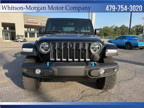 Used 2022 Jeep Wrangler Unlimited Rubicon 4xe w/ Cold Weather Group AWD/4WD image 2