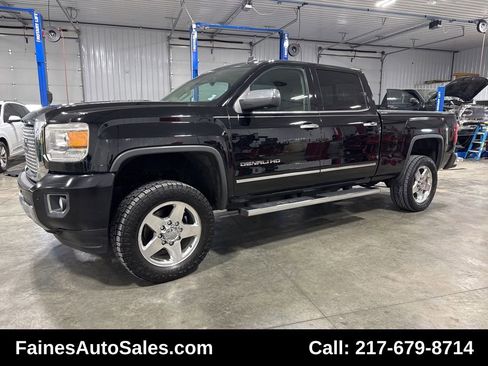 Used 2015 GMC Sierra 2500 Denali w/ Duramax Plus Package image 5