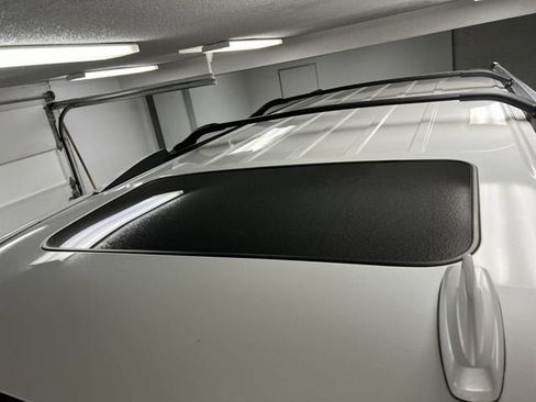 Used 2019 Chevrolet Suburban Premier w/ Premier Plus Edition AWD/4WD image 18