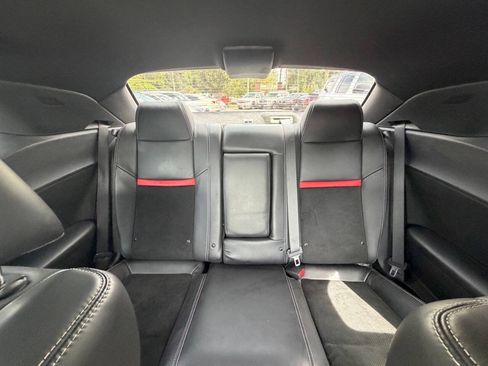 Used 2013 Dodge Challenger SRT8 w/ Harman Kardon Audio Group RWD image 23