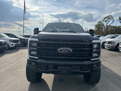 Certified 2024 Ford F350 Lariat w/ Lariat Ultimate Package AWD/4WD image 2