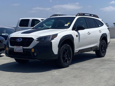 Used 2022 Subaru Outback Wilderness AWD/4WD image 6