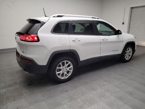 Used 2018 Jeep Cherokee Latitude image 10