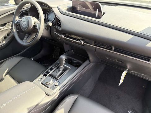 New 2026 MAZDA CX-30 AWD 2.5 S w/ Select Sport Pkg image 24