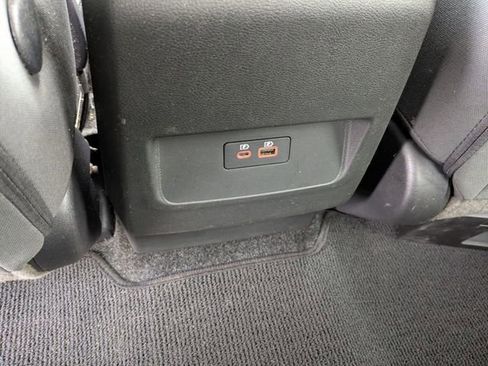 Used 2023 Nissan Frontier SV w/ Tow Package image 27