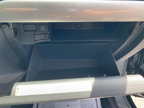 Used 2018 Volkswagen Jetta S FWD image 31