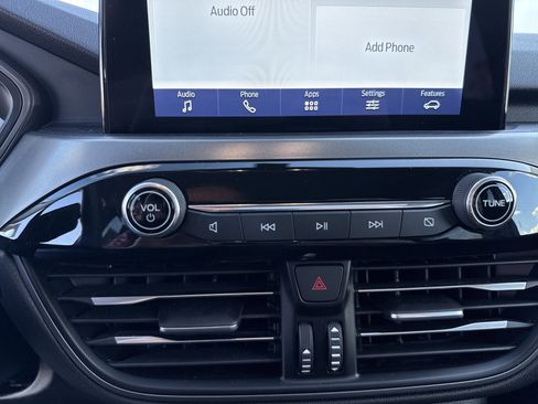 Used 2024 Ford Escape Active w/ Cold Weather Package image 31